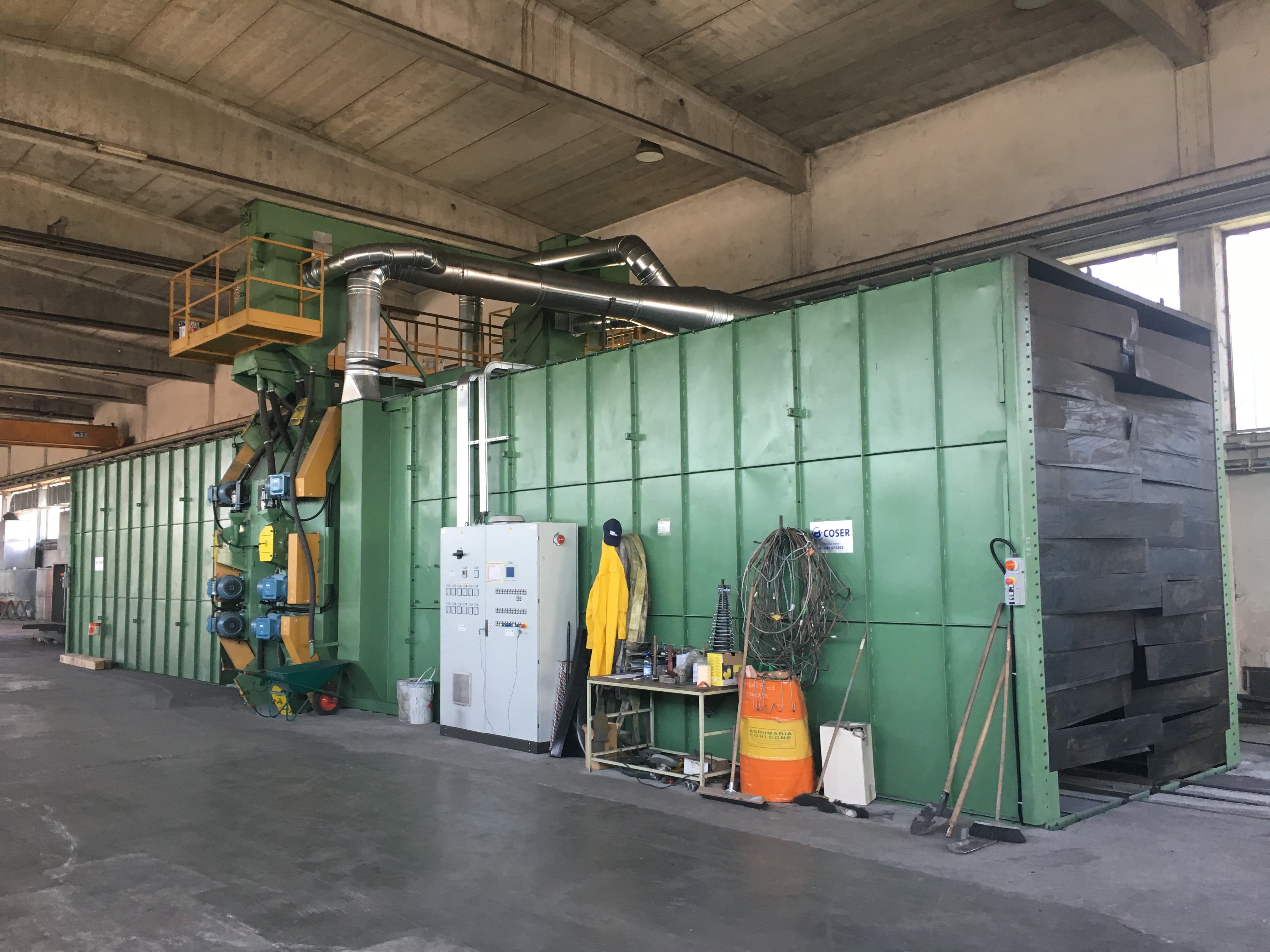 Granigliatrice a tunnel